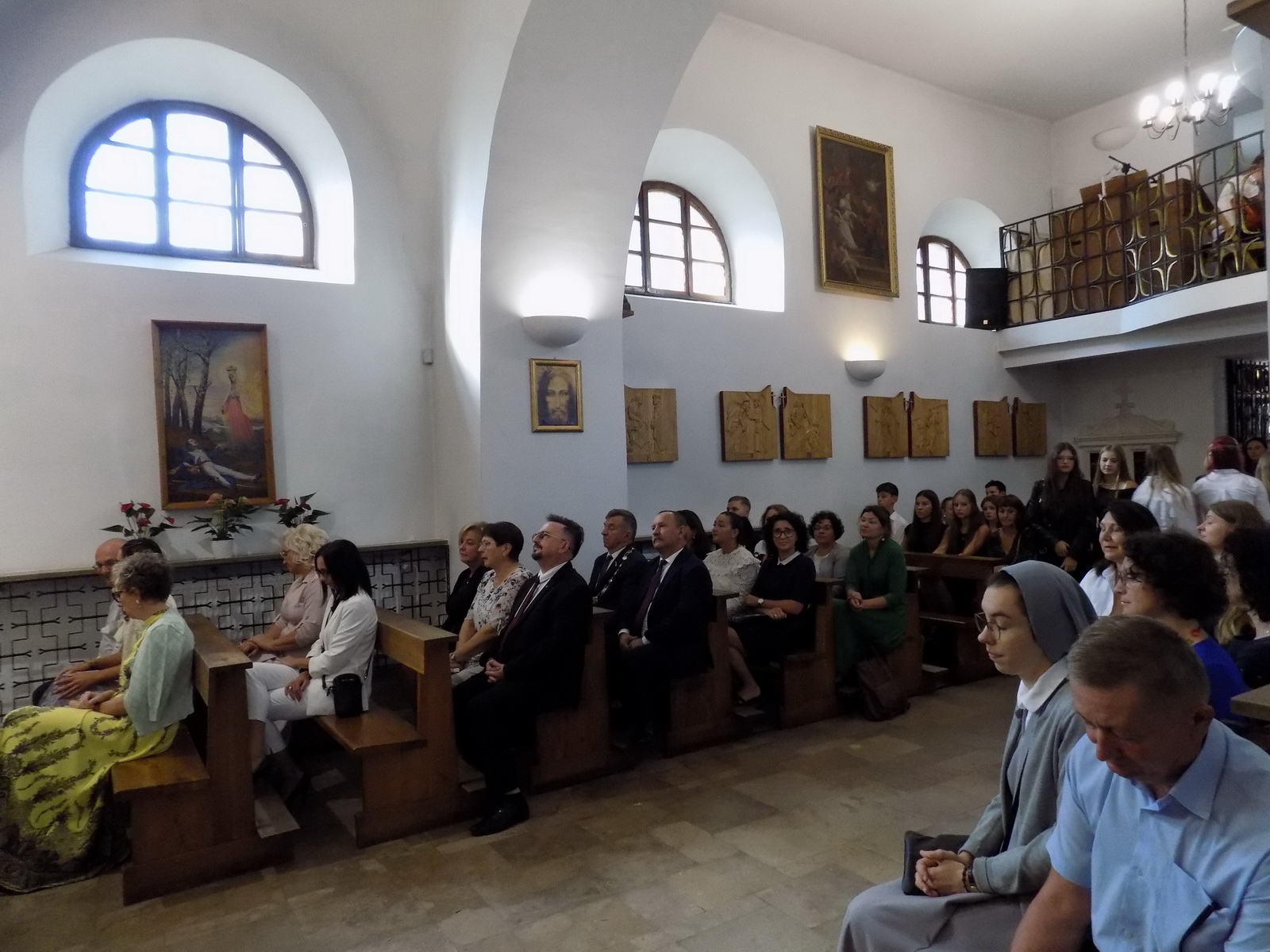 Zdjęcie Rozp roku 2025-2026 (01)a245b9ad-0543-42ba-a70b-527c2dcadcd6.JPG w galerii Uroczyste rozpoczęcie roku szkolnego 2025/2026